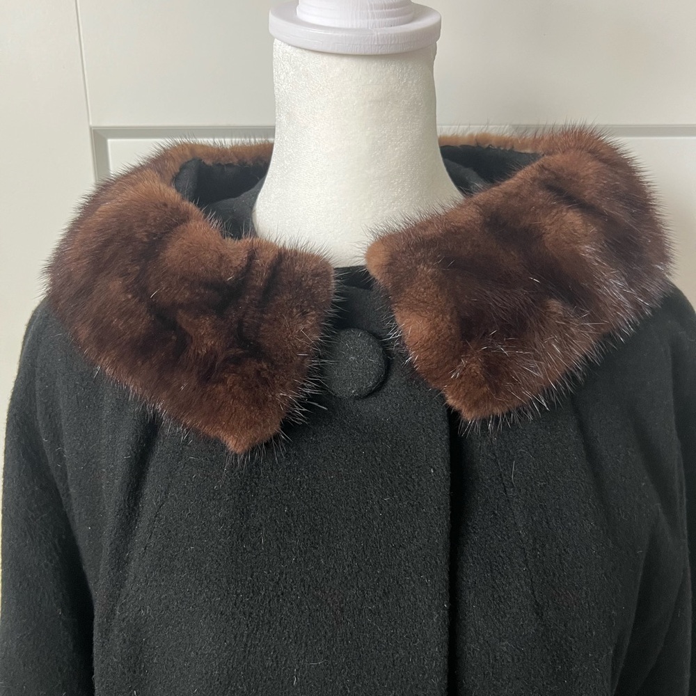 Vintage Black Cashmere Coat with Fur Collar - Picture 2 of 13